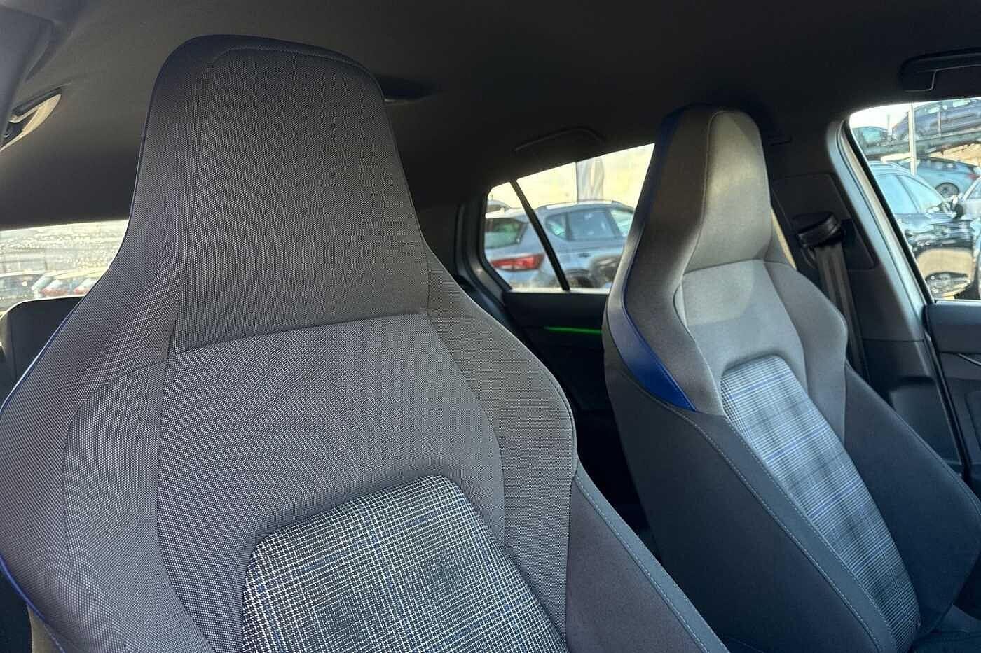 Used Volkswagen Golf 2025 for sale - 76758376: Photo 21