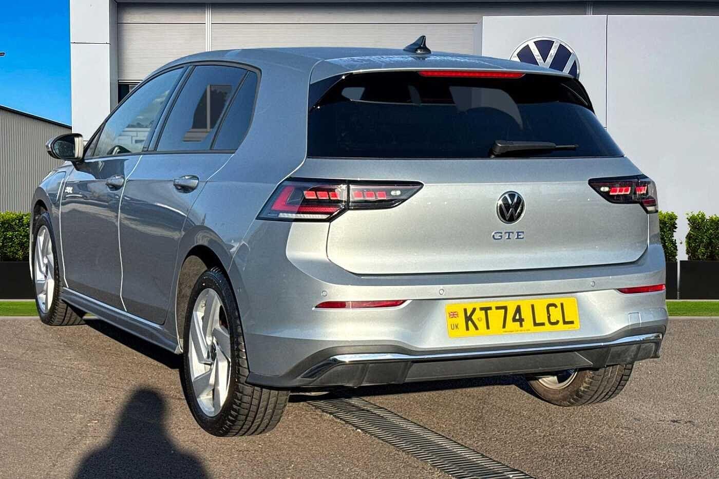 Used Volkswagen Golf 2025 for sale - 76758376: Photo 3