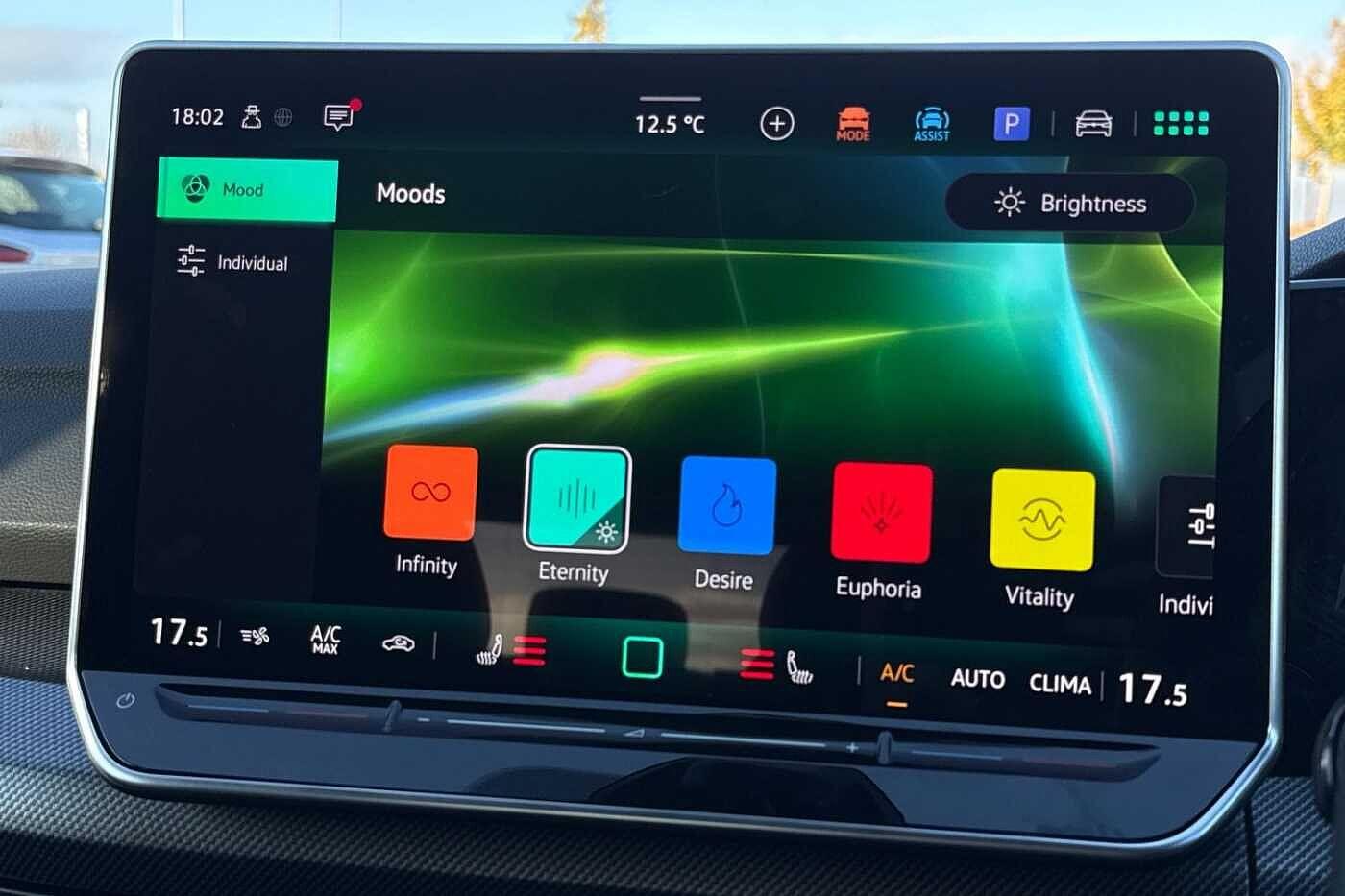 Used Volkswagen Golf 2025 for sale - 76758376: Photo 43