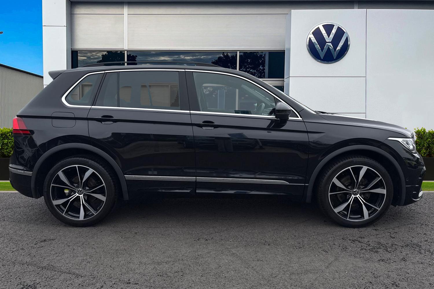 Used Volkswagen Tiguan 2022 for sale - 76180842: Photo 3