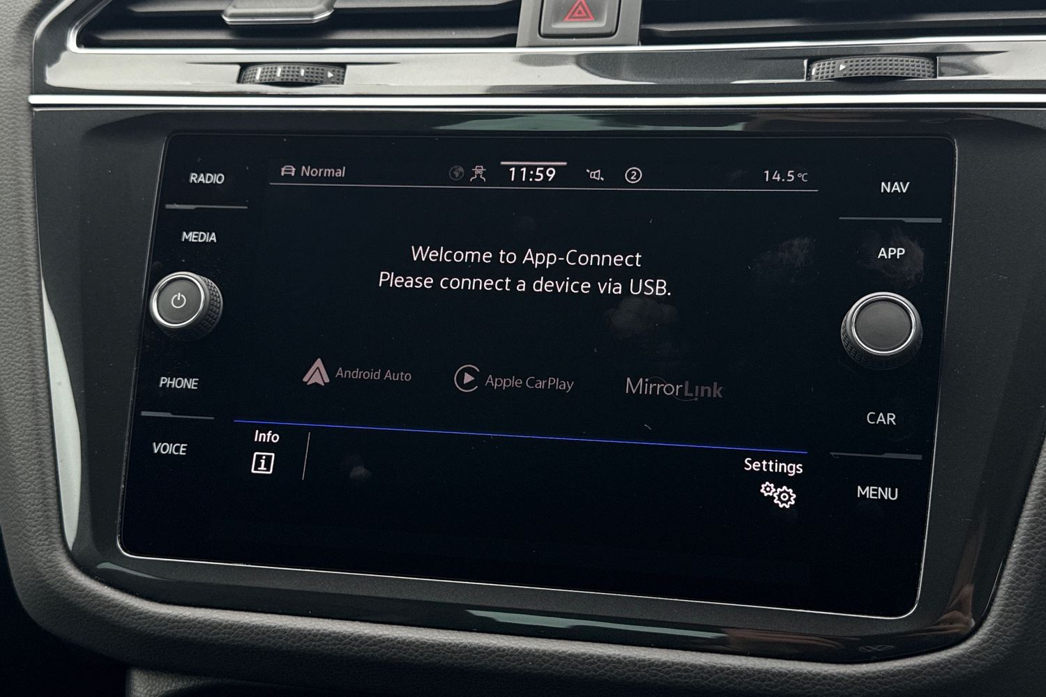 Used Volkswagen Tiguan 2022 for sale - 76180842: Photo 43