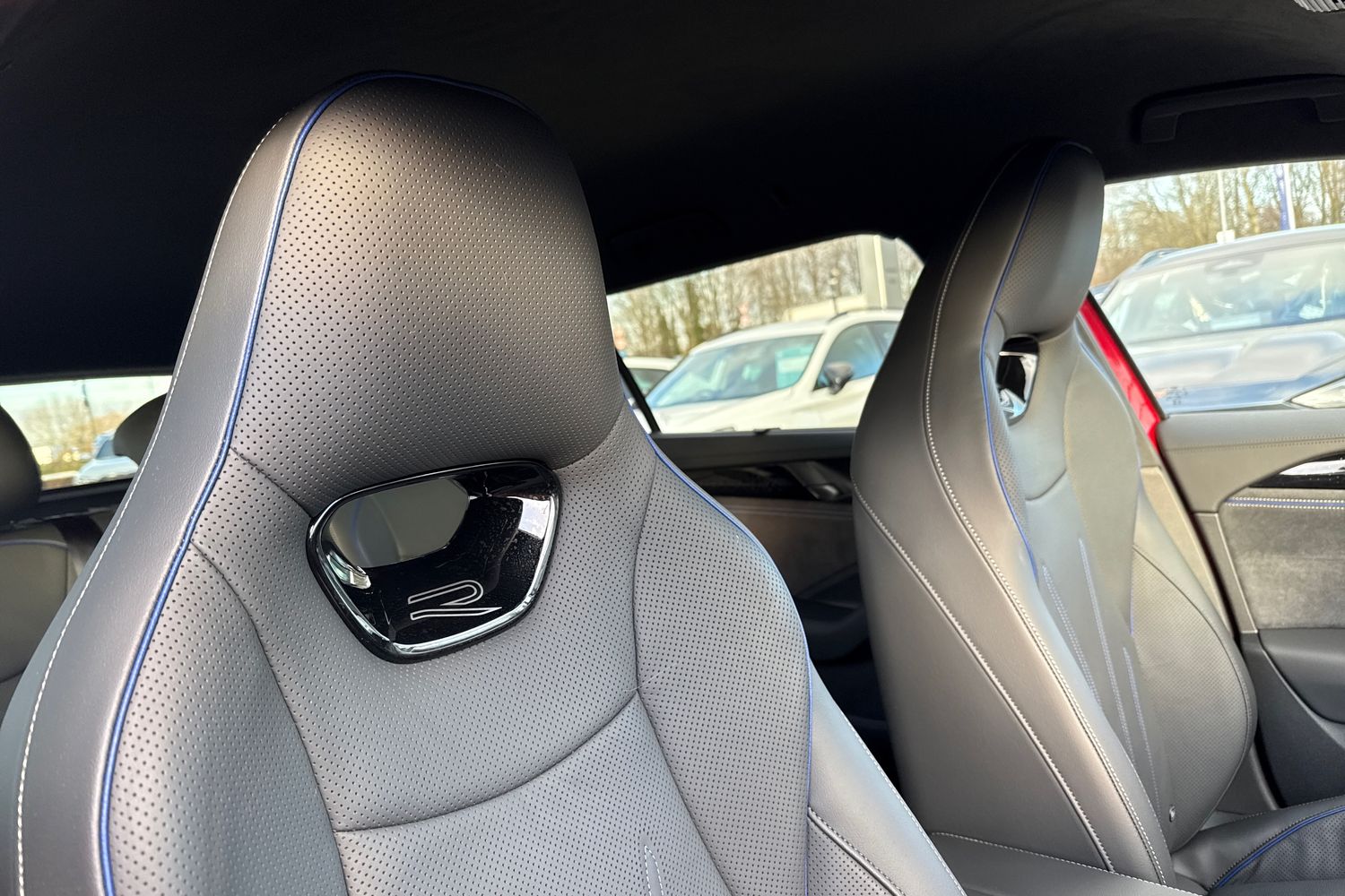 Used Volkswagen Passat 2025 for sale - 77051507: Photo 24