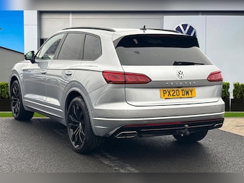 Used Volkswagen Touareg 2020 for sale - 77382643: Photo