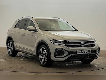 Used Volkswagen T-Roc 2025 for sale - 77421605: Photo