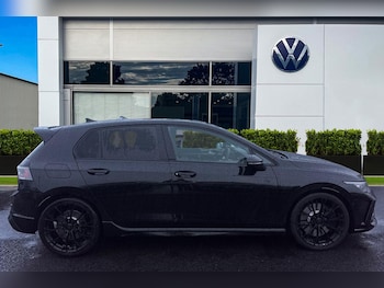 Used Volkswagen Golf 2025 for sale - 76884221: Photo
