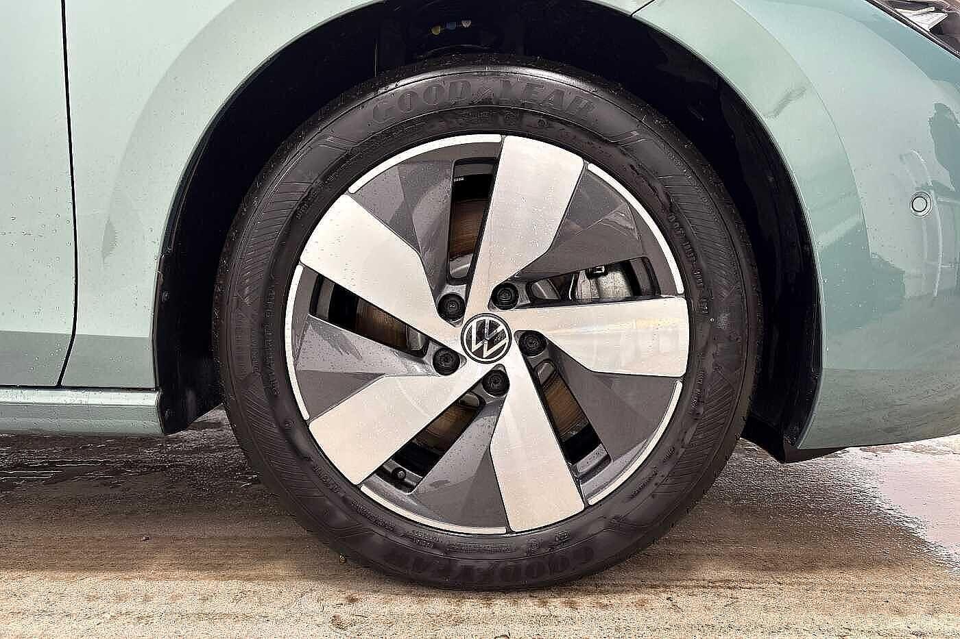 Used Volkswagen Passat 2025 for sale - 76480869: Photo 5