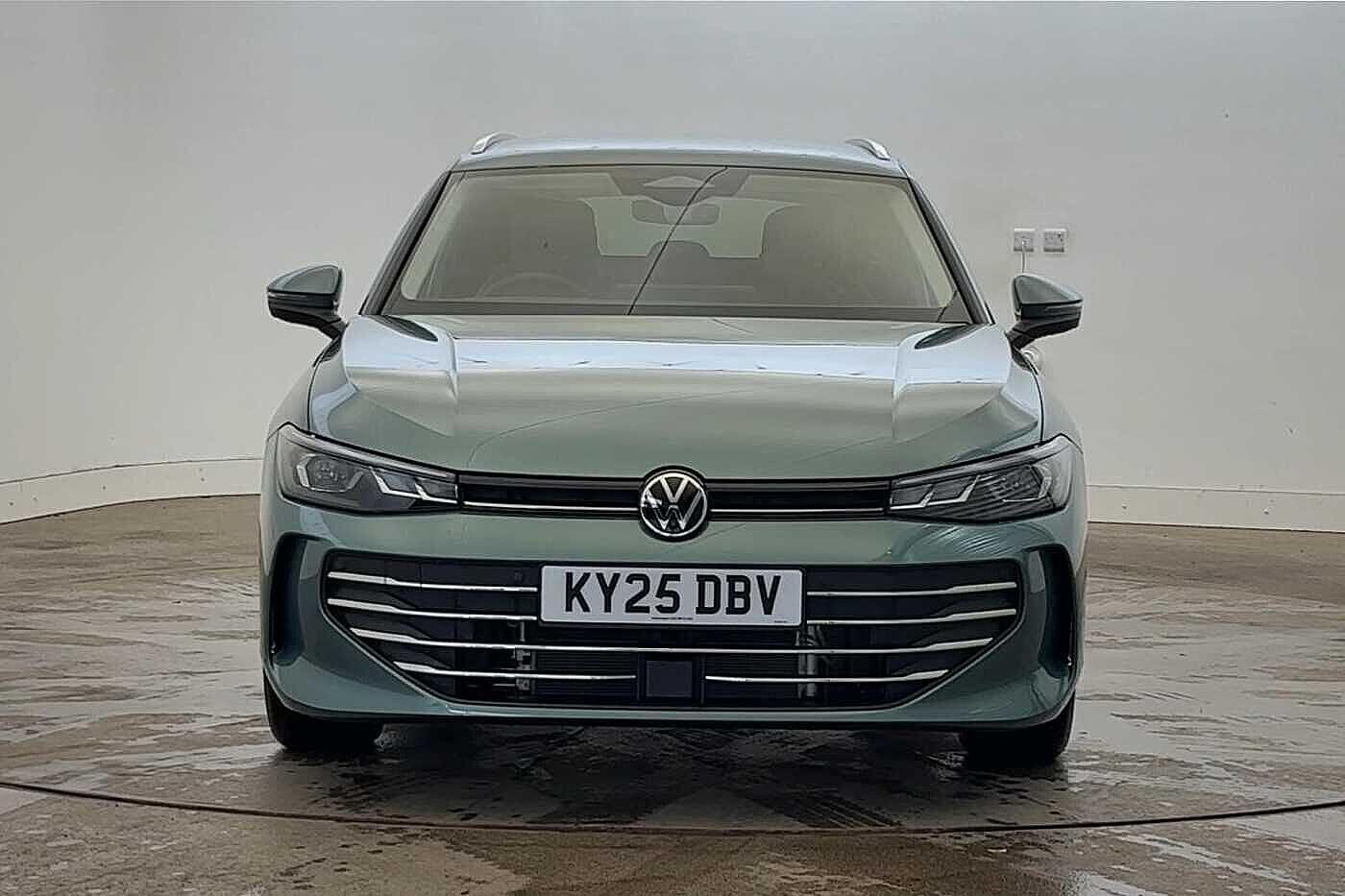 Used Volkswagen Passat 2025 for sale - 76480869: Photo 7