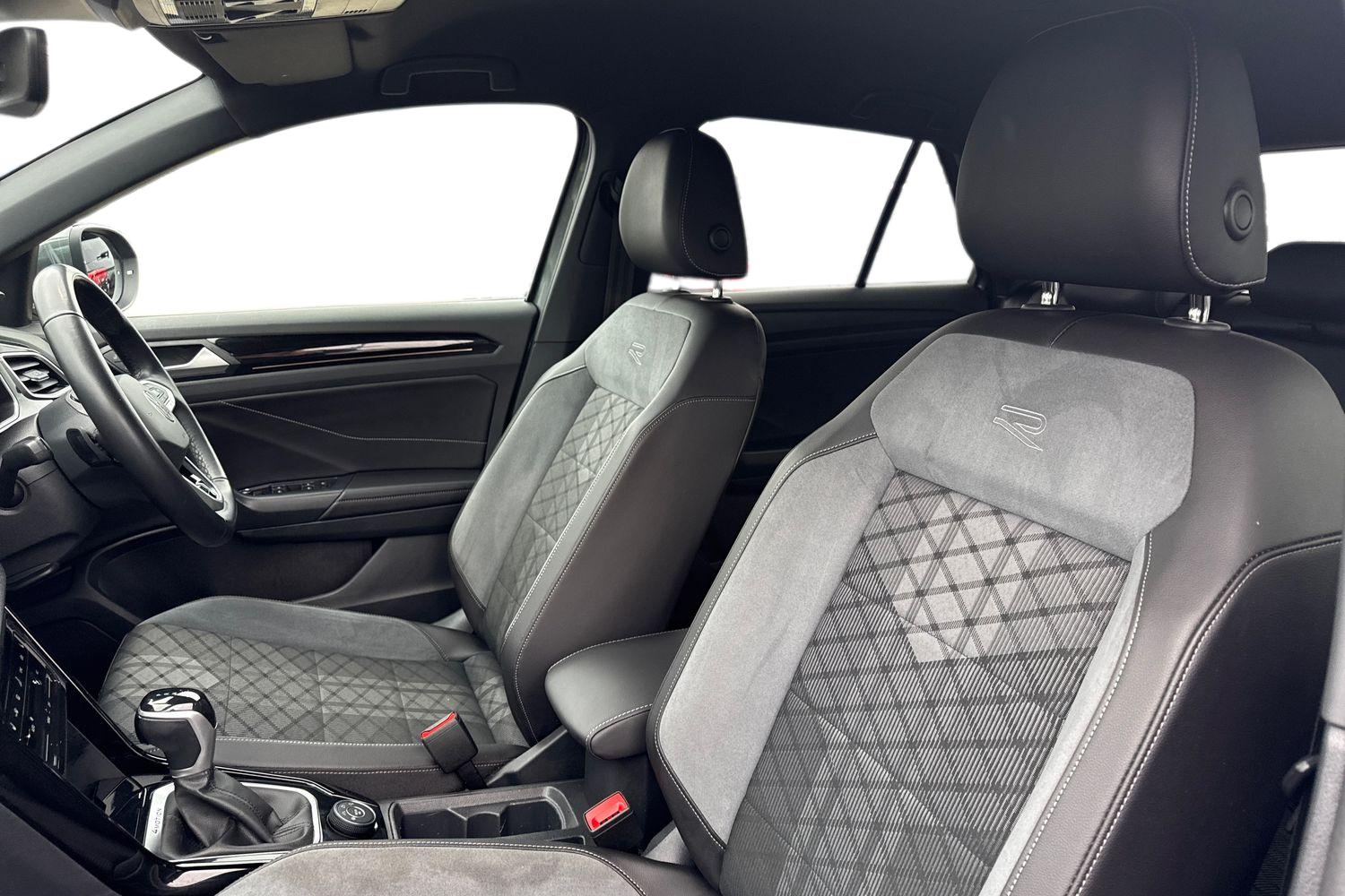 Used Volkswagen T-Roc 2024 for sale - 77500805: Photo 16