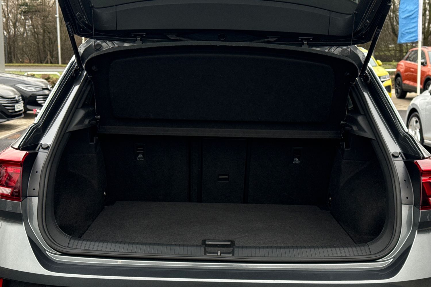 Used Volkswagen T-Roc 2024 for sale - 77500805: Photo 7