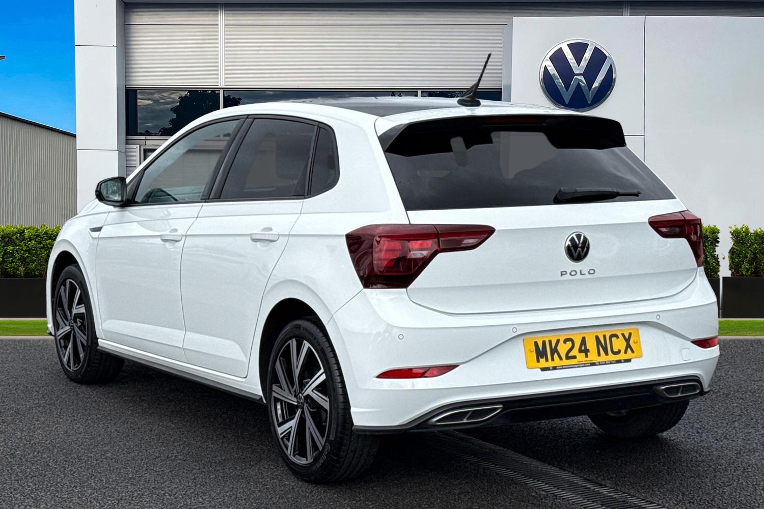 Used Volkswagen Polo 2024 for sale - 78070020: Photo 2