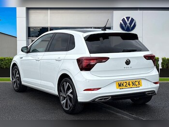 Used Volkswagen Polo 2024 for sale - 78070020: Photo