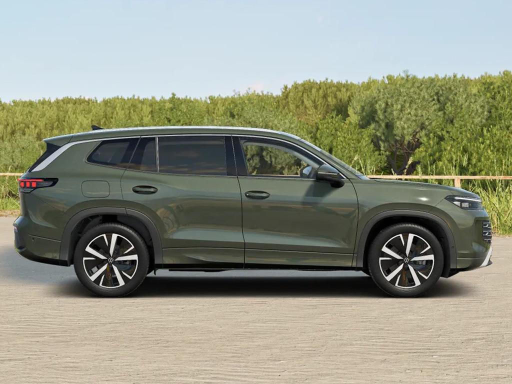 Used Volkswagen Touran 2026 for sale - 77399659: Photo 2