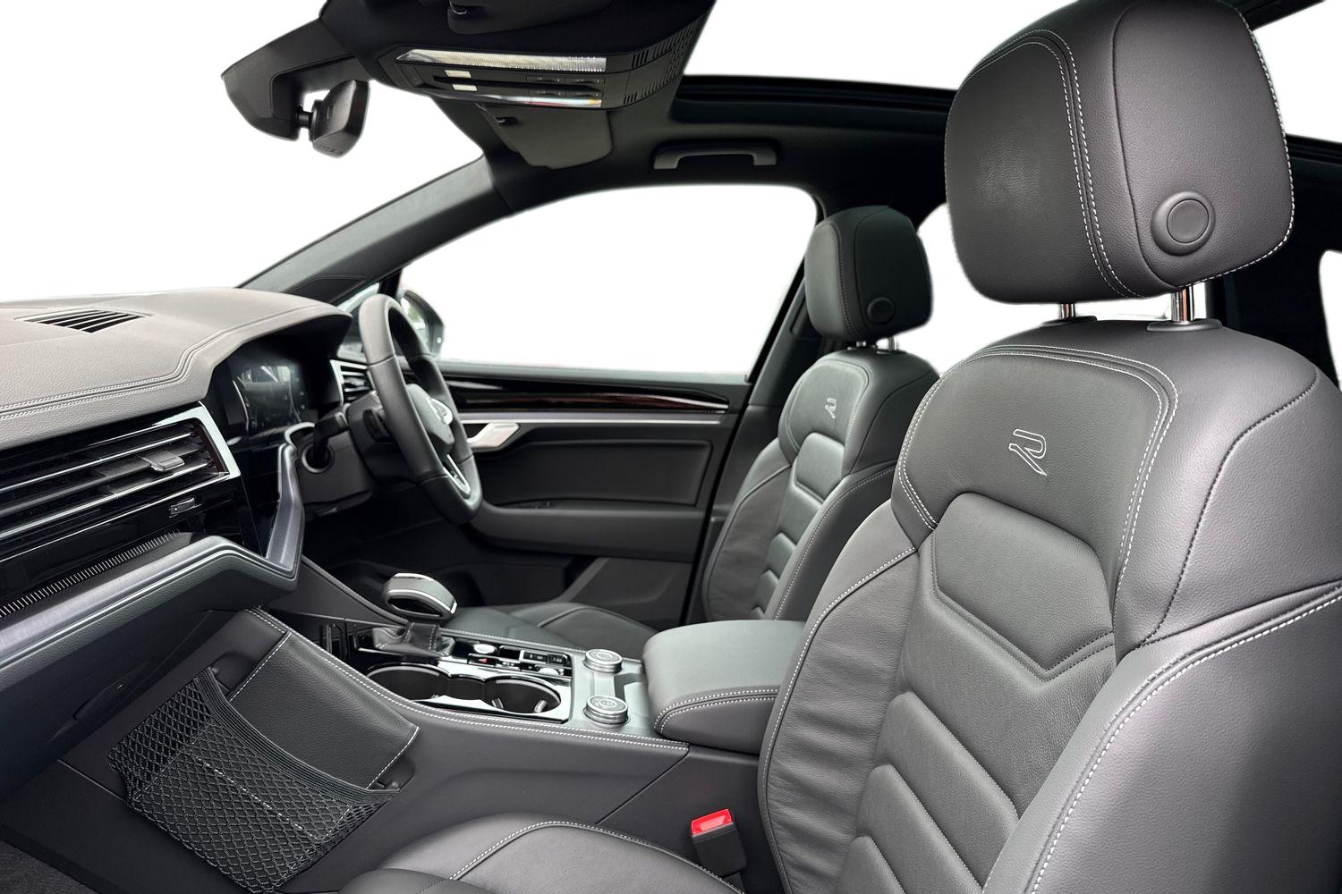 Used Volkswagen Touareg 2025 for sale - 76047298: Photo 15