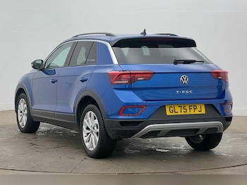 Used Volkswagen T-Roc 2025 for sale - 79606194: Photo