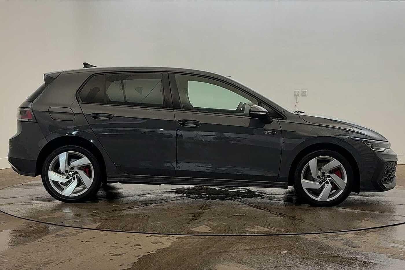 Used Volkswagen Golf 2025 for sale - 76630023: Photo 4