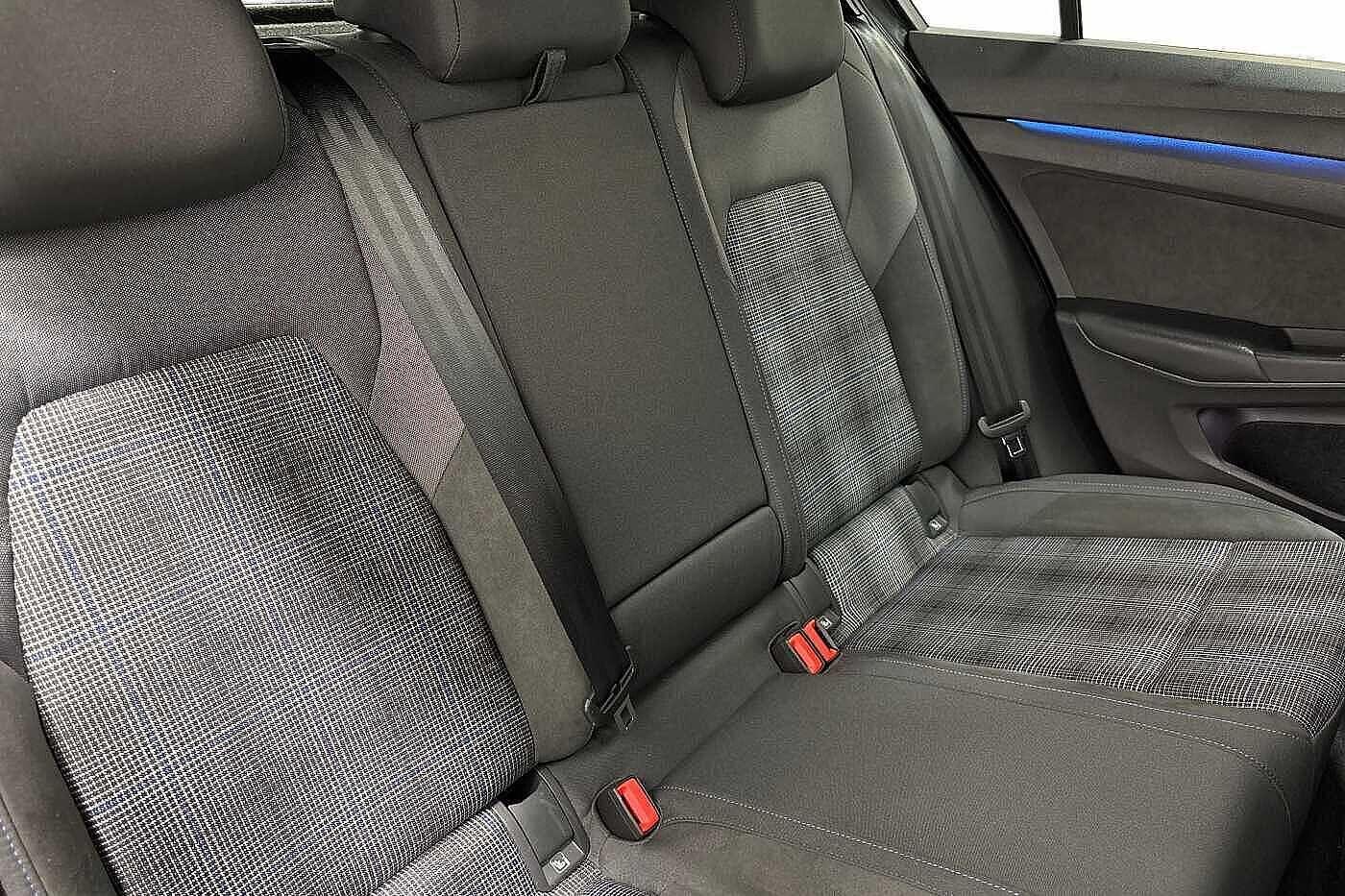 Used Volkswagen Golf 2025 for sale - 76630023: Photo 9