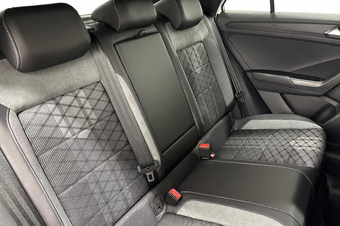 Used Volkswagen T-Roc 2025 for sale - 77421638: Photo 9