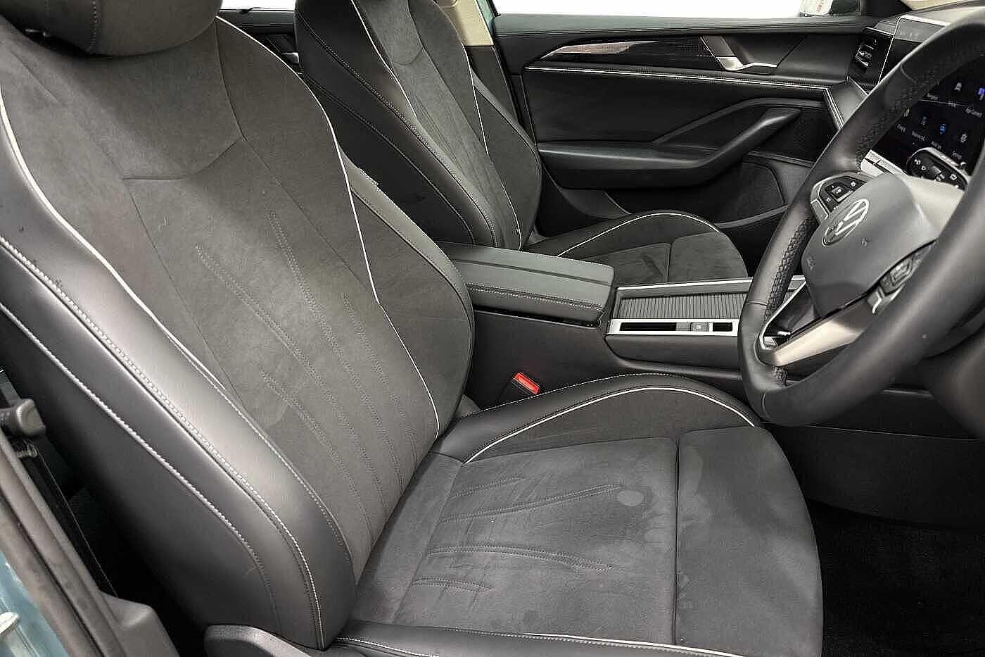 Used Volkswagen Passat 2025 for sale - 77152504: Photo 10