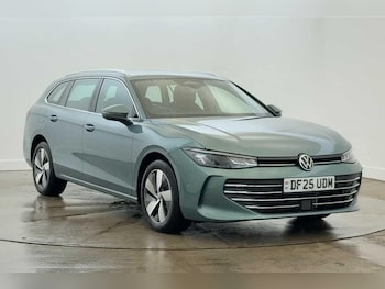 Used Volkswagen Passat 2025 for sale - 77152504: Photo