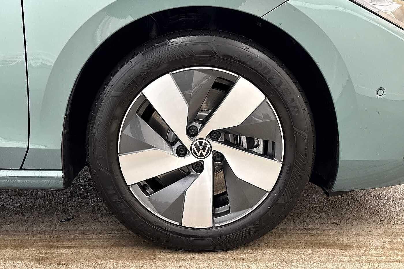 Used Volkswagen Passat 2025 for sale - 77152504: Photo 5