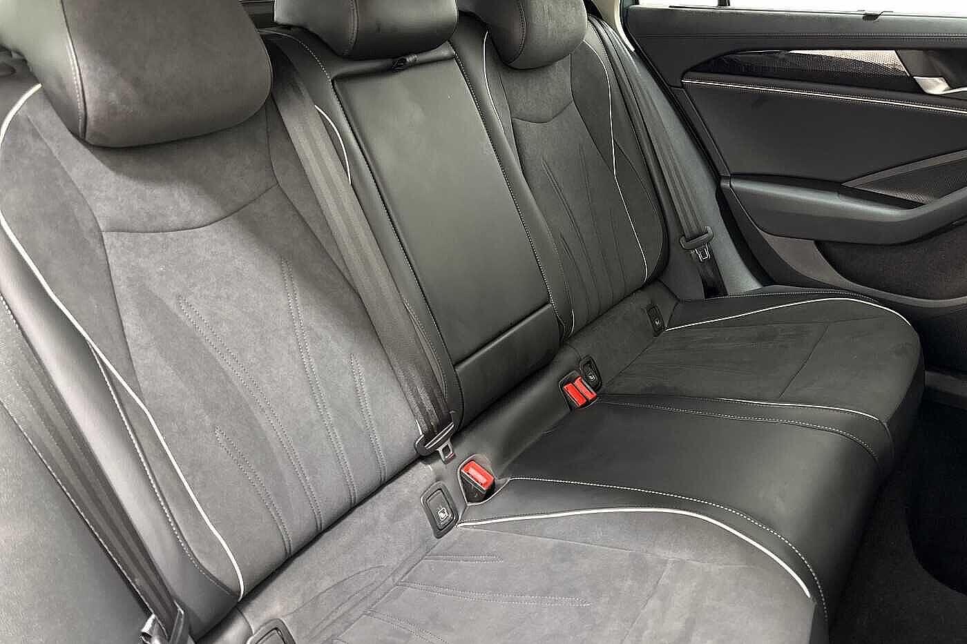 Used Volkswagen Passat 2025 for sale - 77152504: Photo 9