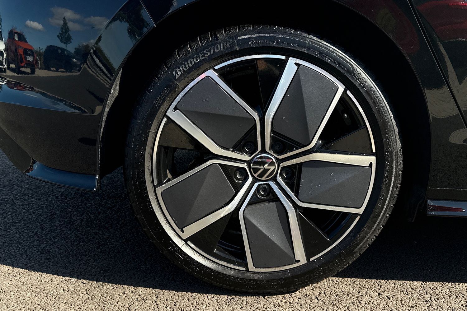 Used Volkswagen Golf 2025 for sale - 75919695: Photo 13