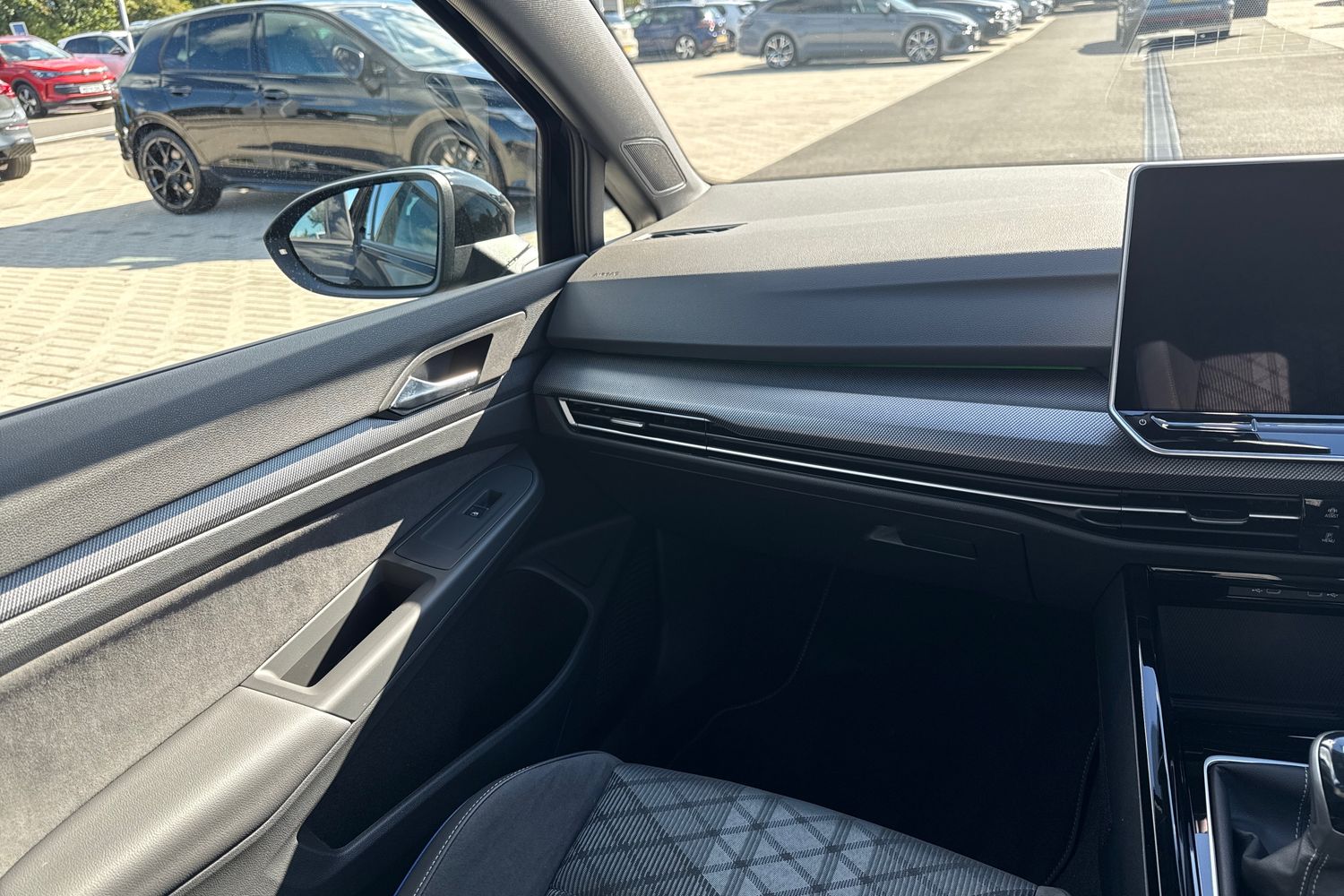 Used Volkswagen Golf 2025 for sale - 75919695: Photo 20