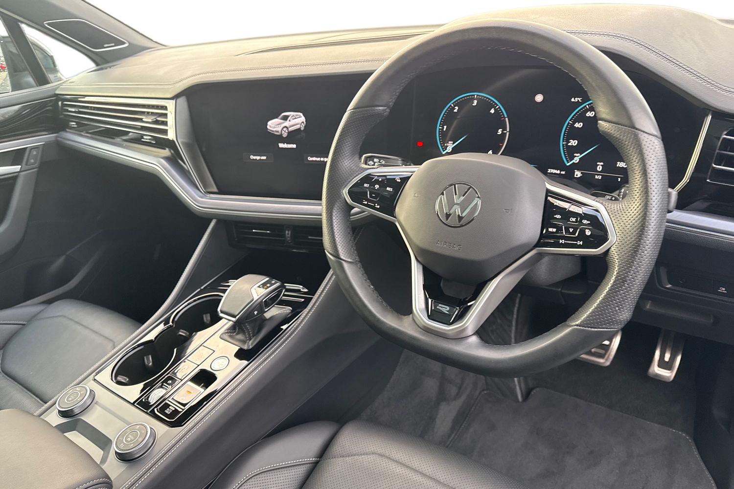 Used Volkswagen Touareg 2024 for sale - 77199492: Photo 13