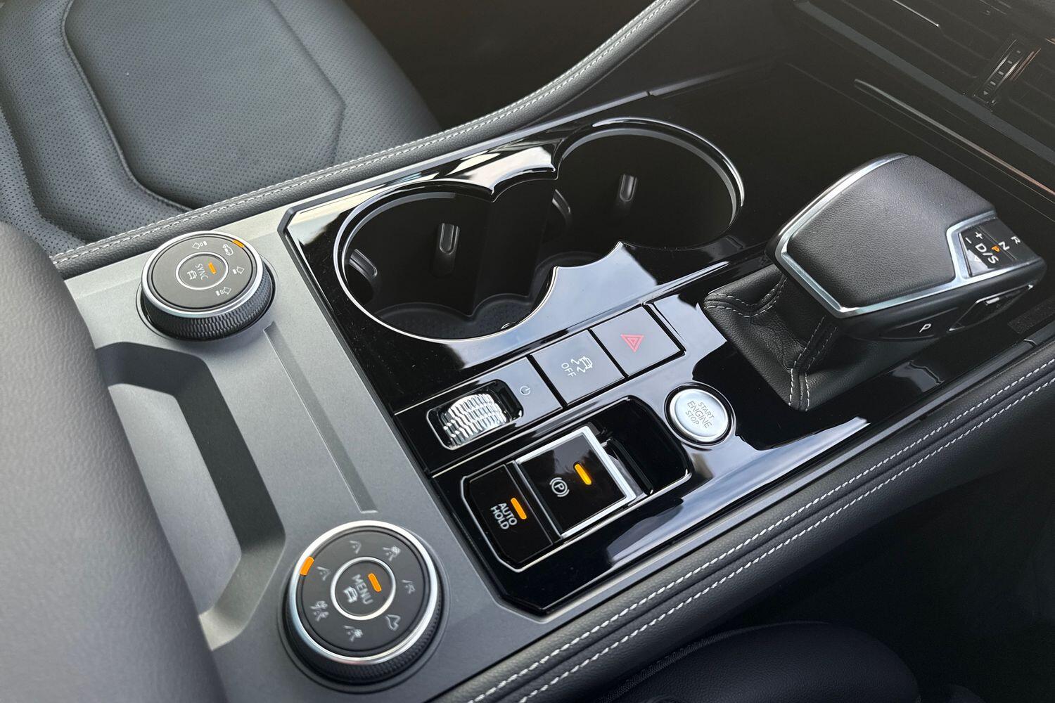 Used Volkswagen Touareg 2024 for sale - 77199492: Photo 47