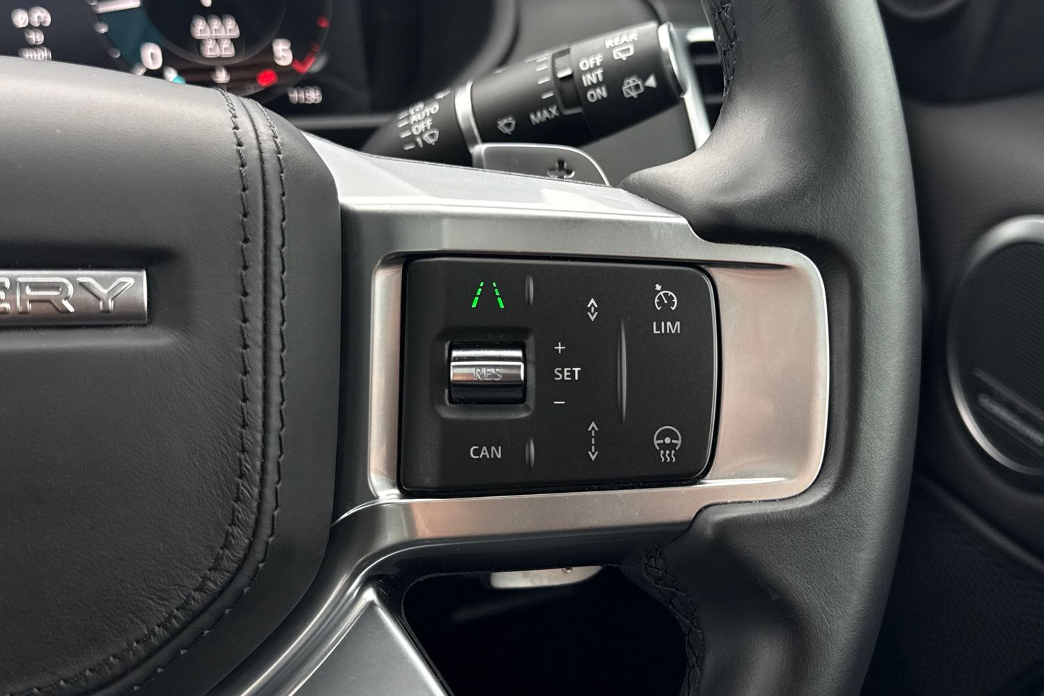 Used Land Rover Discovery 2023 for sale - 78001657: Photo 39