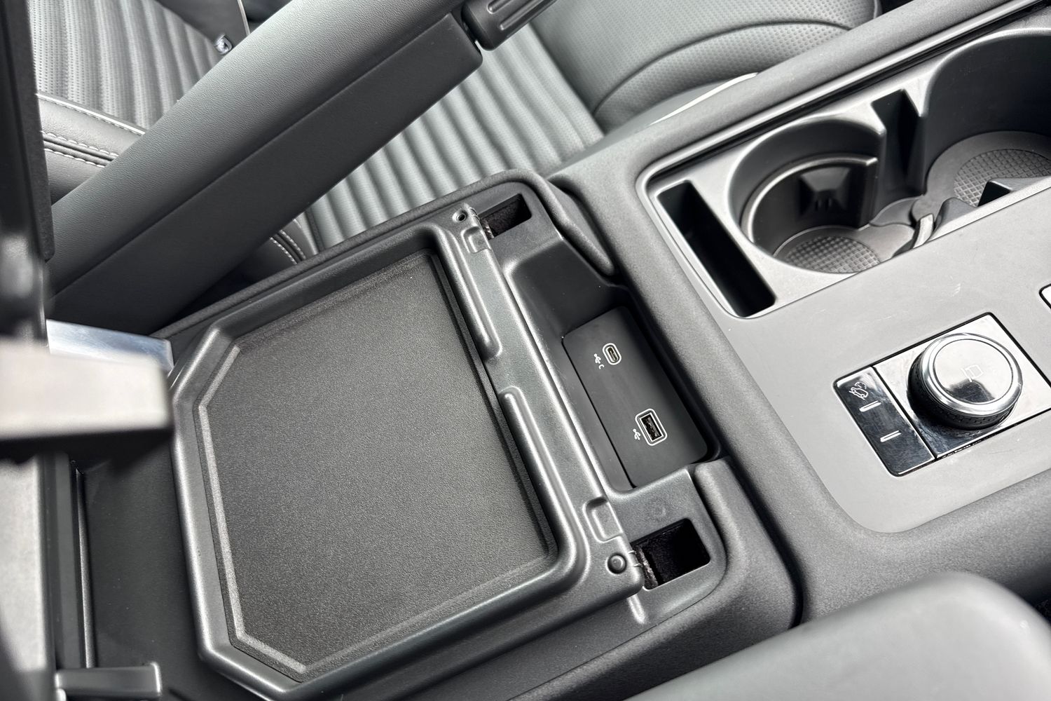 Used Land Rover Discovery 2023 for sale - 78001657: Photo 44