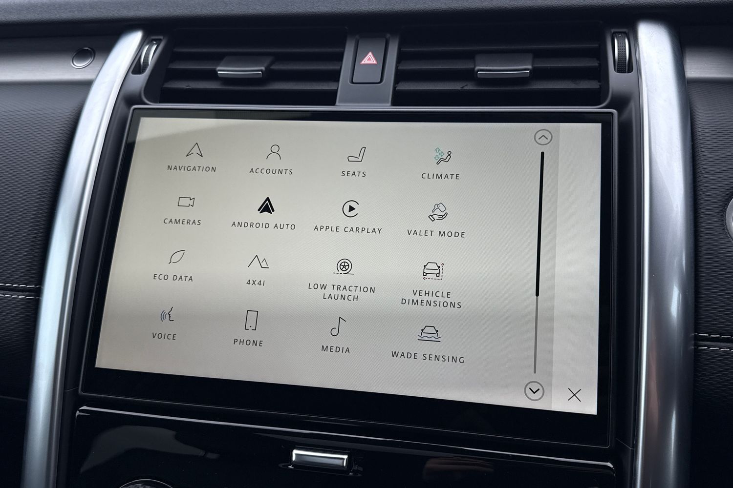 Used Land Rover Discovery 2023 for sale - 78001657: Photo 45