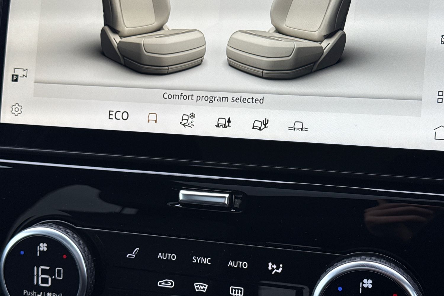 Used Land Rover Discovery 2023 for sale - 78001657: Photo 47