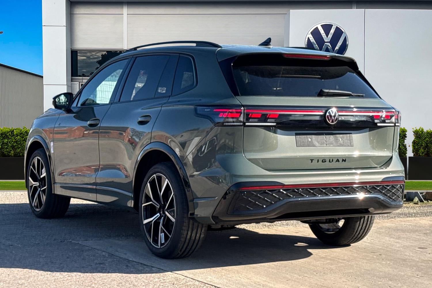 Used Volkswagen Tiguan 2026 for sale - 78218306: Photo 2