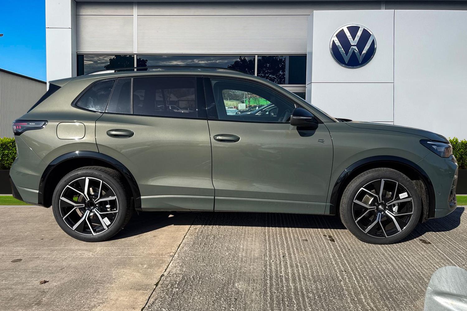 Used Volkswagen Tiguan 2026 for sale - 78218306: Photo 3