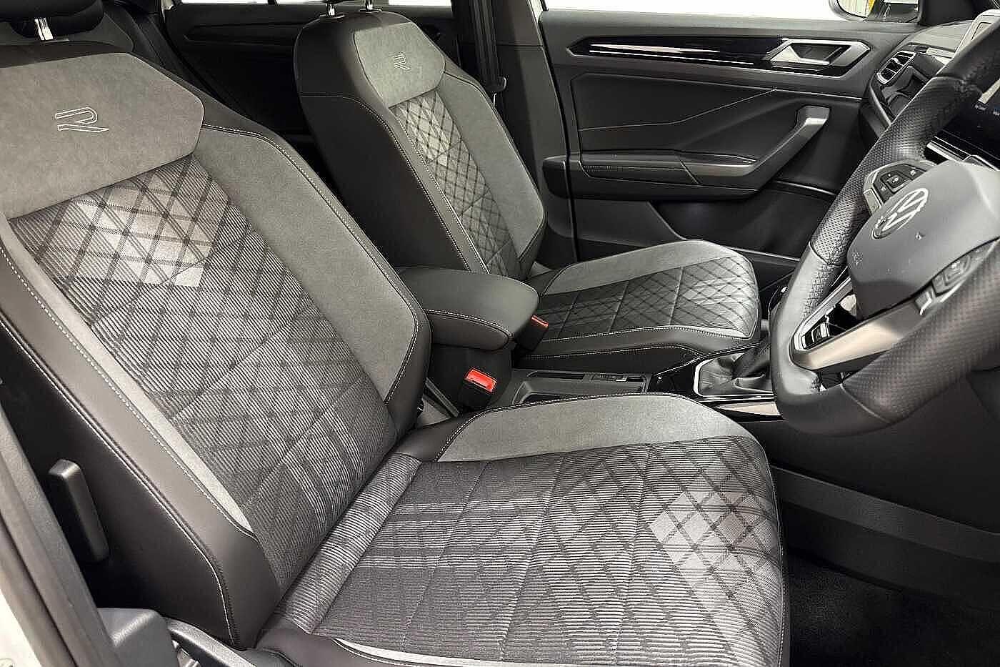 Used Volkswagen T-Roc 2025 for sale - 76395374: Photo 10