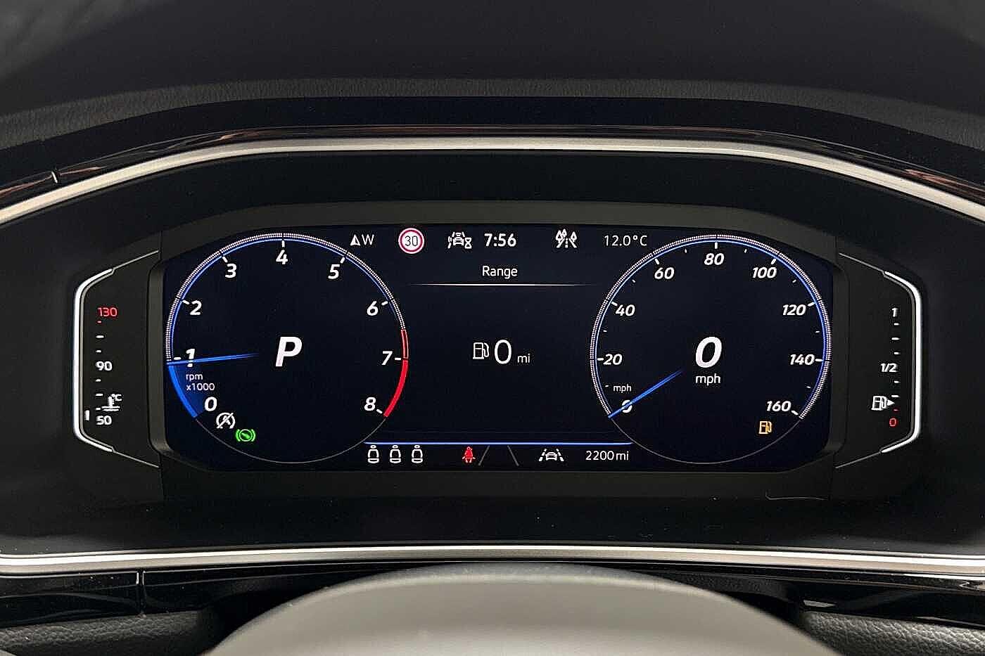 Used Volkswagen T-Roc 2025 for sale - 76395374: Photo 11