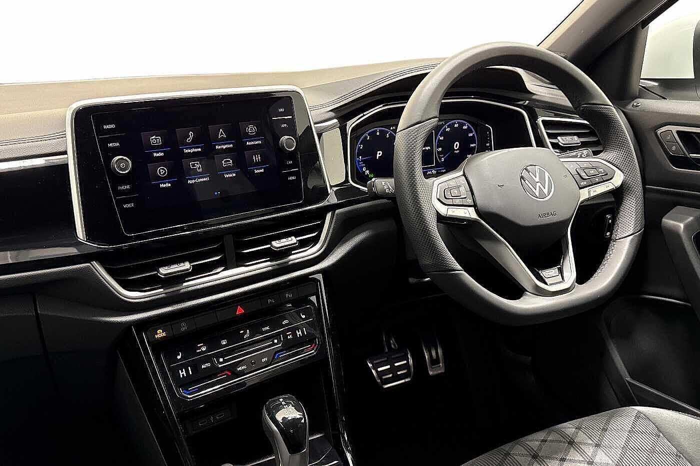 Used Volkswagen T-Roc 2025 for sale - 76395374: Photo 2