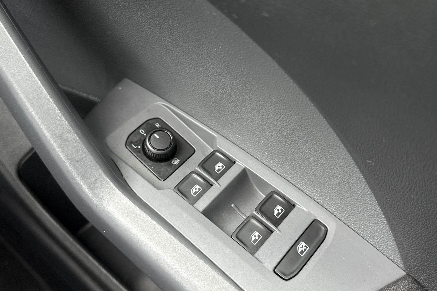 Used Volkswagen T-Cross 2020 for sale - 77463110: Photo 21