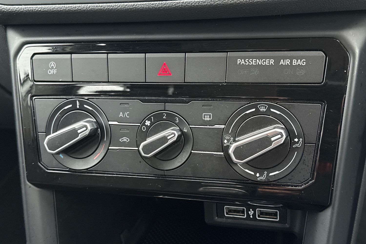 Used Volkswagen T-Cross 2020 for sale - 77463110: Photo 22