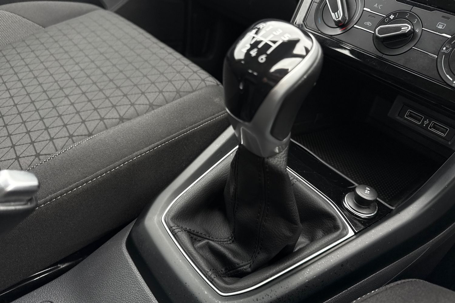 Used Volkswagen T-Cross 2020 for sale - 77463110: Photo 32