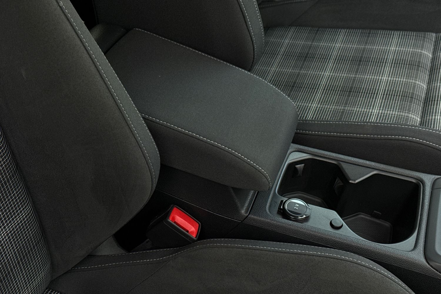 Used Volkswagen Golf 2022 for sale - 77382256: Photo 33