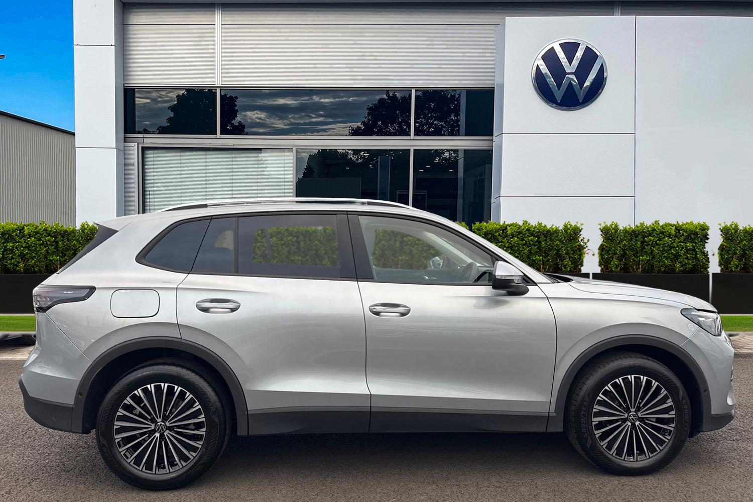 Used Volkswagen Tiguan 2025 for sale - 77068767: Photo 3