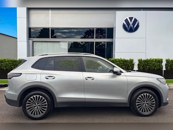 Used Volkswagen Tiguan 2025 for sale - 77068767: Photo