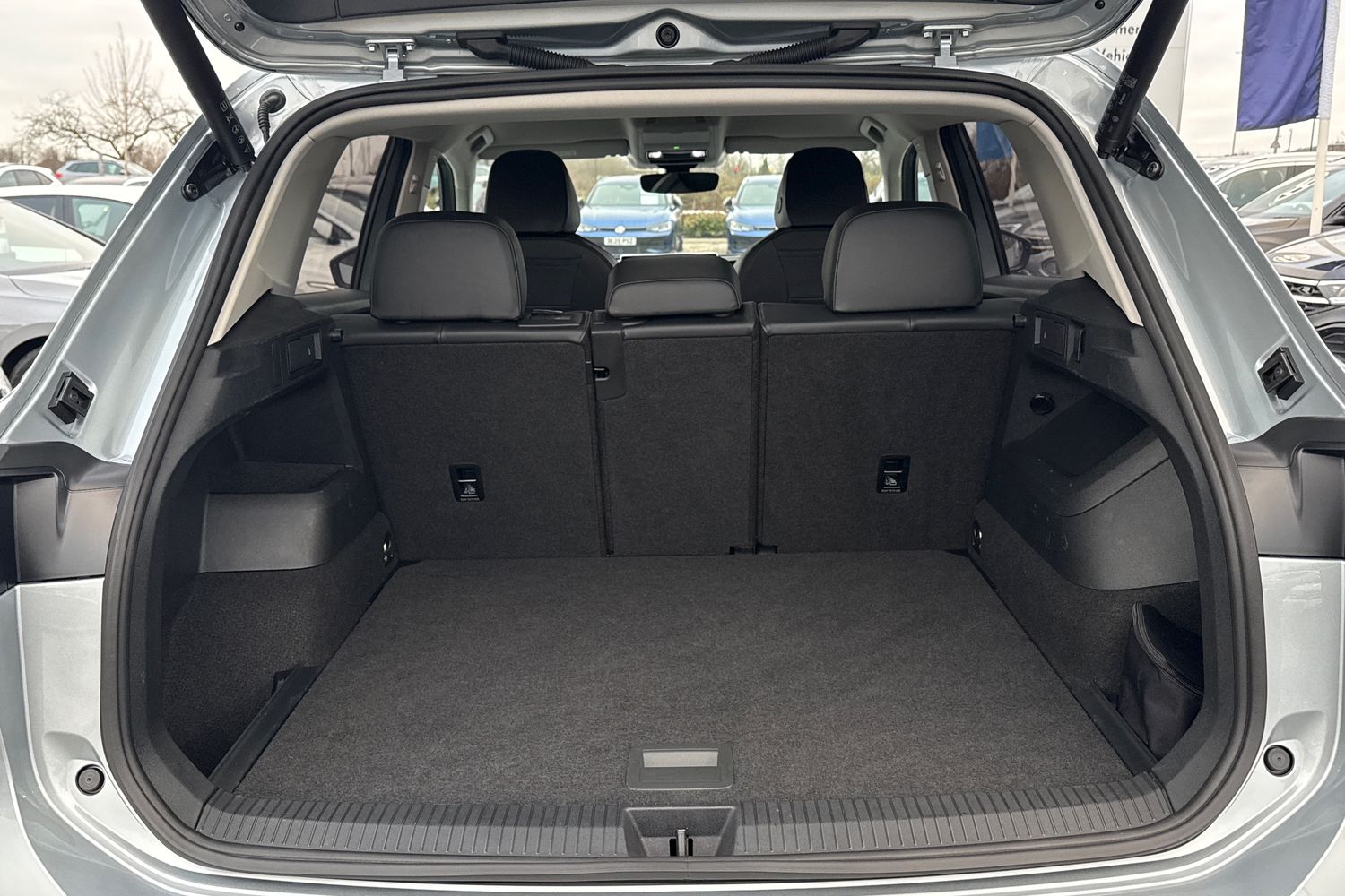 Used Volkswagen Tiguan 2025 for sale - 77068767: Photo 7