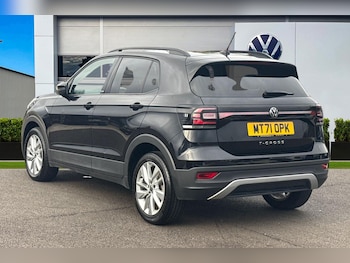 Used Volkswagen T-Cross 2022 for sale - 76232456: Photo