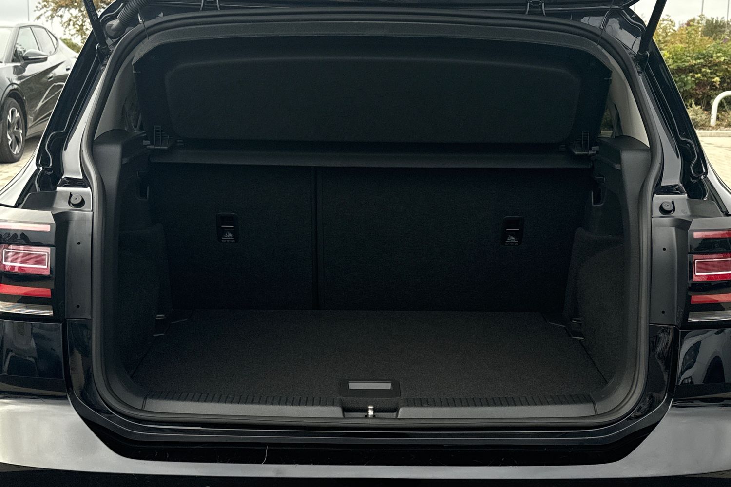 Used Volkswagen T-Cross 2022 for sale - 76232456: Photo 7