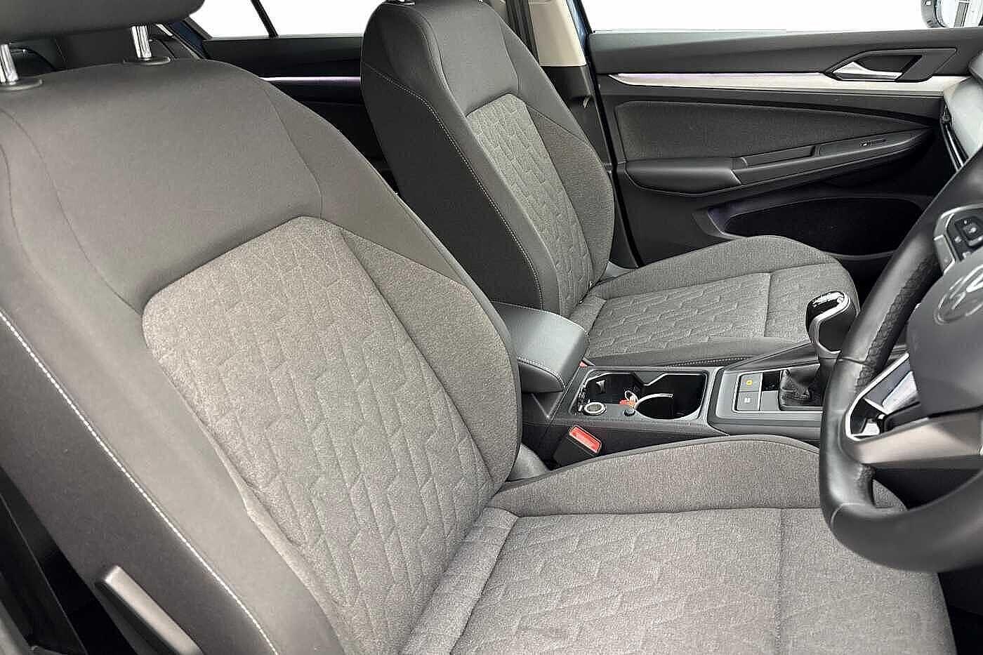 Used Volkswagen Golf 2024 for sale - 76919354: Photo 10