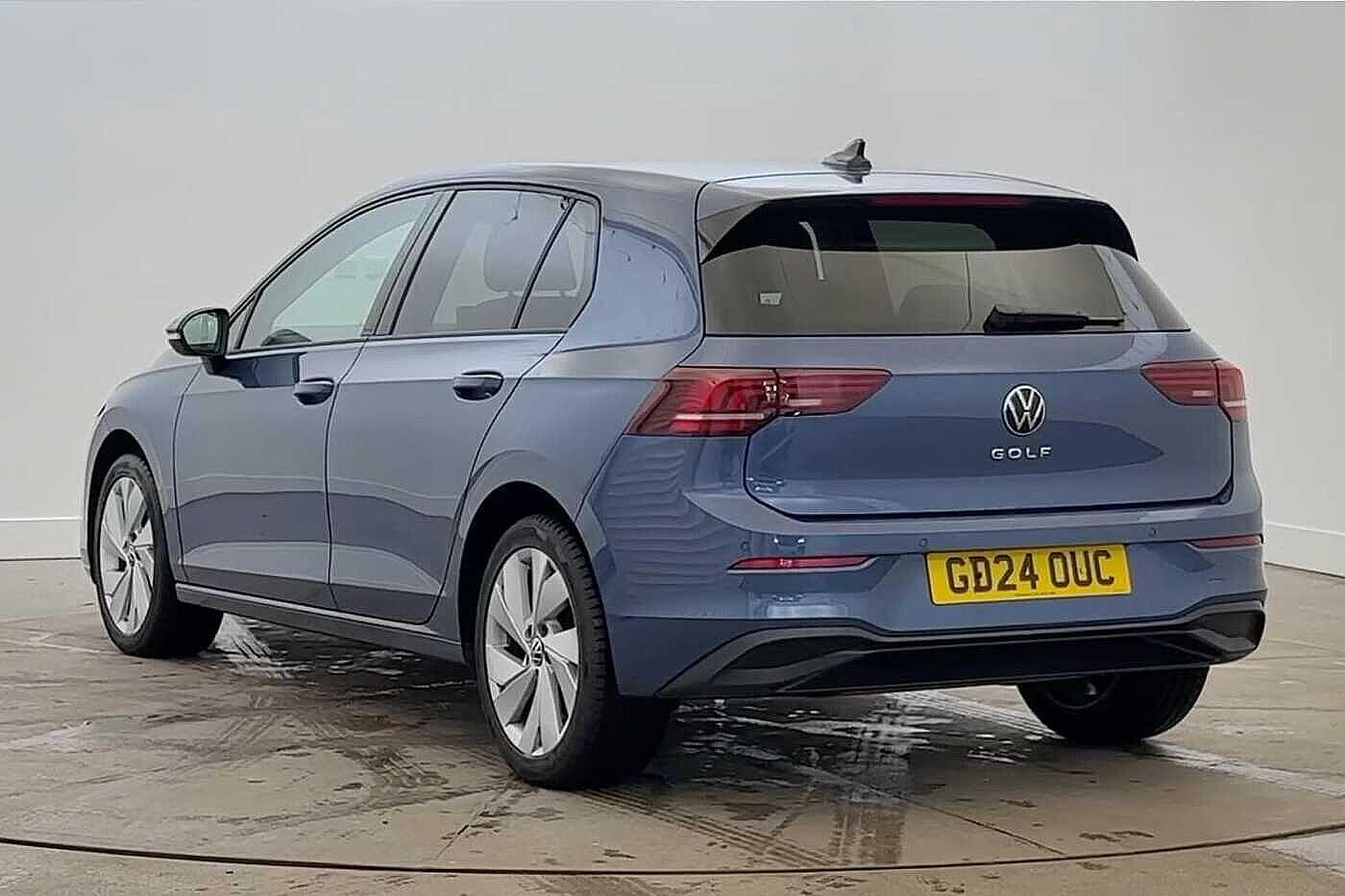 Used Volkswagen Golf 2024 for sale - 76919354: Photo 3