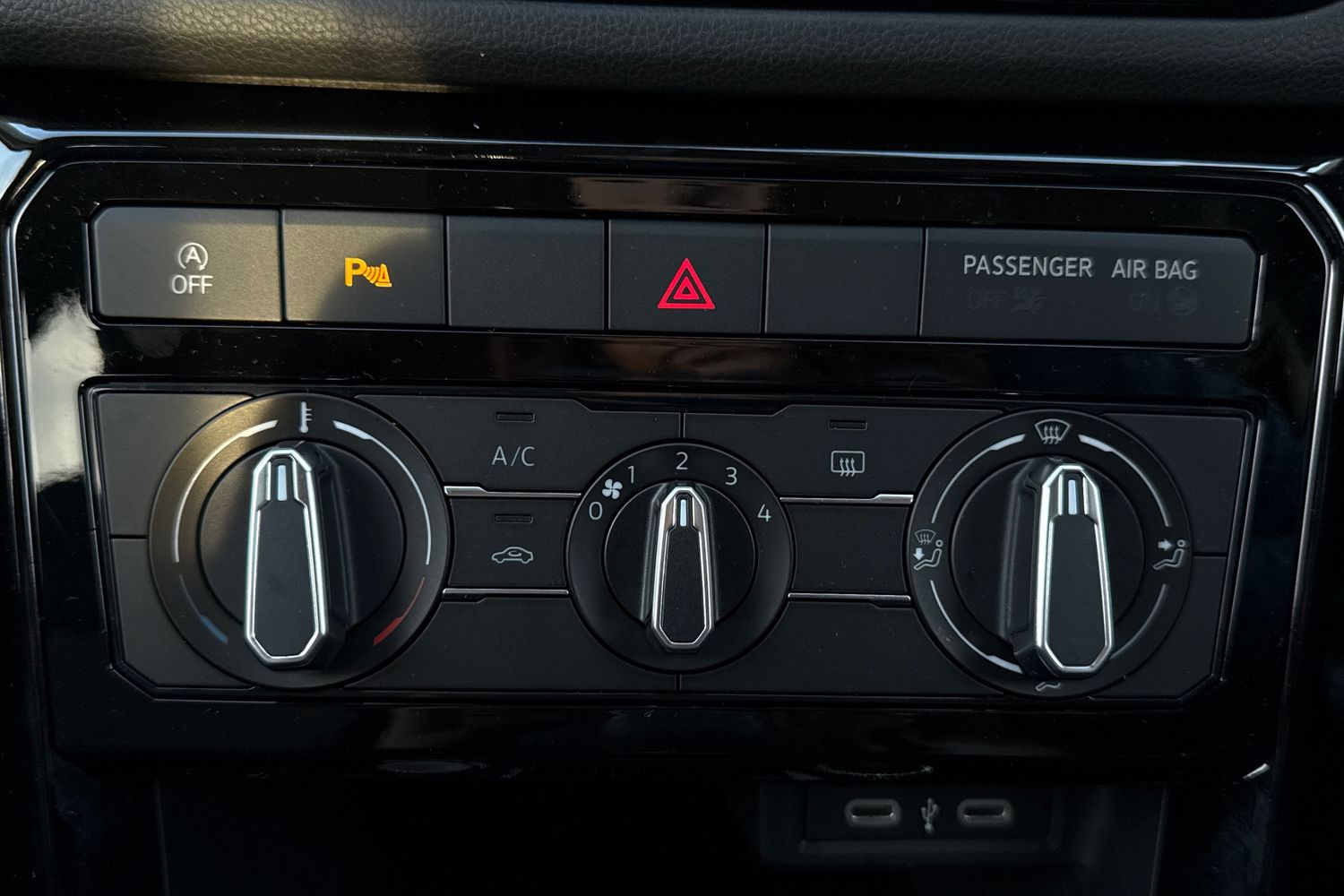 Used Volkswagen T-Cross 2025 for sale - 76429230: Photo 21